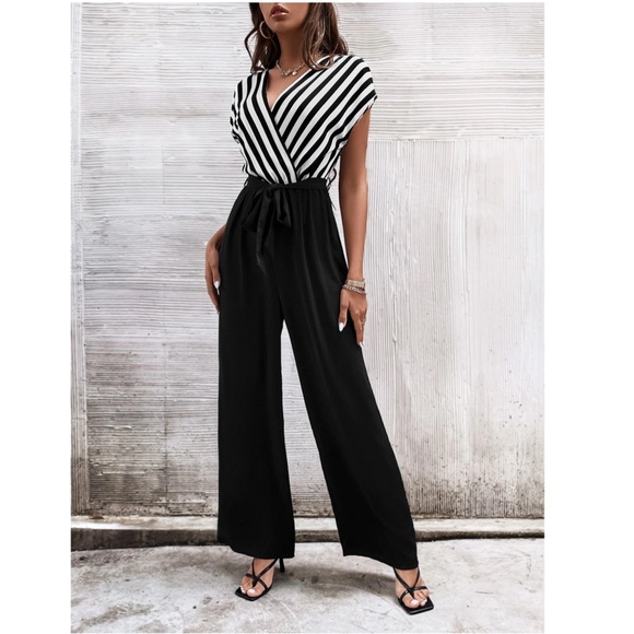 Striped Top V-Neck Surplice Short Sleeve White Black Wide Leg Jumpsuit - Picture 2 of 14
